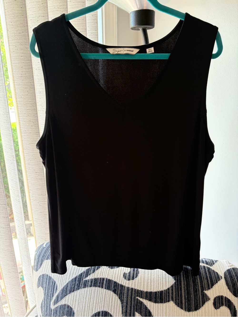 Avenue Black V-Neck Sleeveless Tank Top